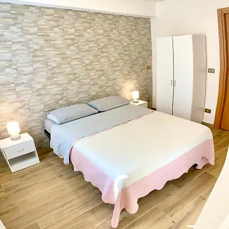 Leone Verona